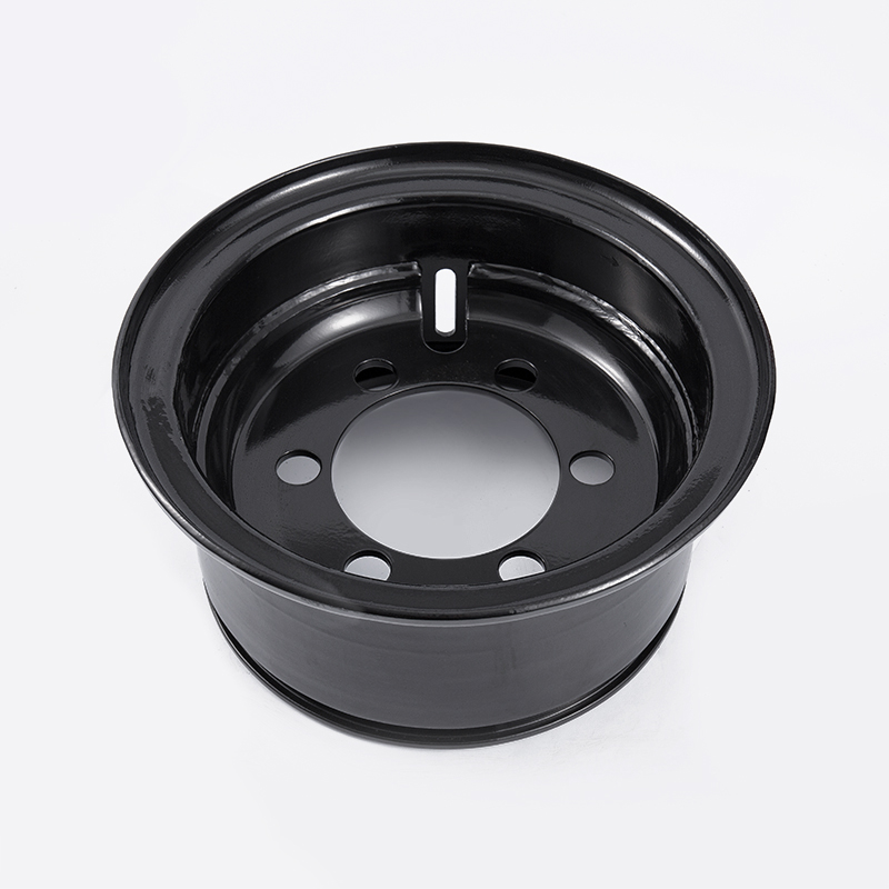 KOMATSU Trukki yksiosainen teräsvanne 28x9-15