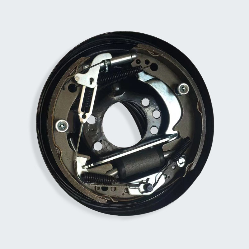 Takalaston haarukkatrukki 1,5 tonnin vasen jarrukokoonpano Takalaston haarukkatrukki 1,5 tonnin vasen jarrukokoonpano