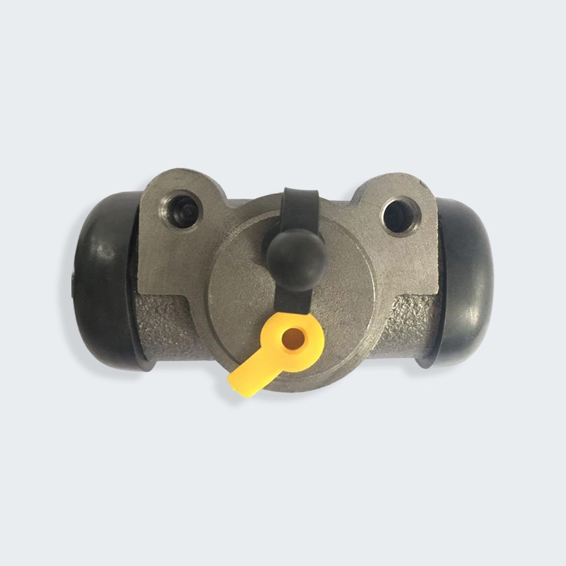 Komatsu trukki 2-3 tonnin jarrusylinteri Komatsu trukki 2-3 tonnin jarrusylinteri