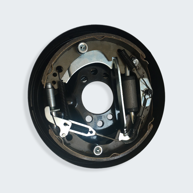 Heli trukin 1,5 tonnin vasen jarrukokoonpano